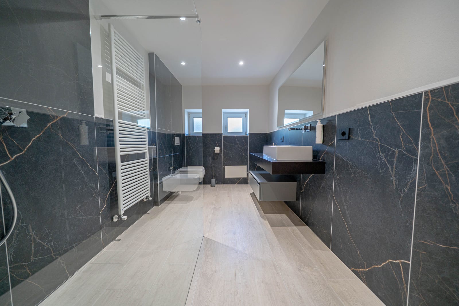Suite Ambra — living, dettaglio